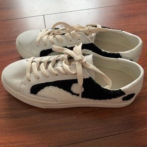 Soludos Yin Yang Leather Sneakers